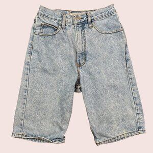 1990s Vintage Guess High Waisted Light Wash Jean Denim Shorts Bermuda Sz 28